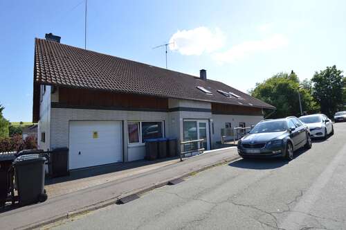 Foto - Haus zum Kaufen in Erndtebrück 675.000,00 € 484 m²