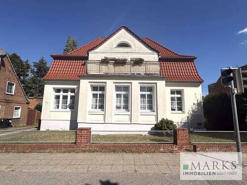 Foto - Haus zum Kaufen in Lübeck Schlutup 395.000,00 € 229 m²