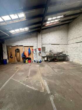 Foto - Halle in Krefeld 650,00 € 120 m²