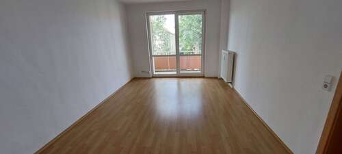 Foto - Wohnung zum Mieten in Sachsen-Anhalt - Merseburg 462,00 € 77 m²