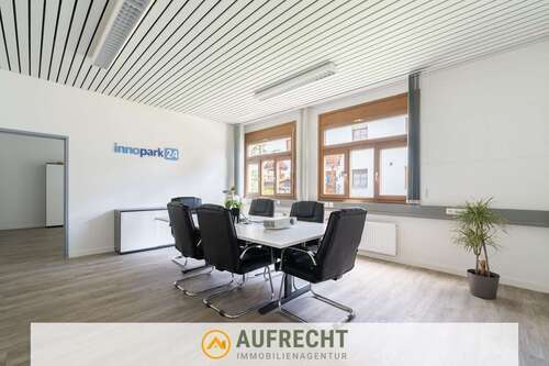 Foto - Büro in Karlsfeld 1.499.800,00 € 405 m²