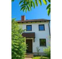 Haus zum Mieten in Erlangen 2.100,00 € 156 m²