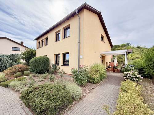 Foto - Haus zum Kaufen in Waldmohr 399.000,00 € 122 m²