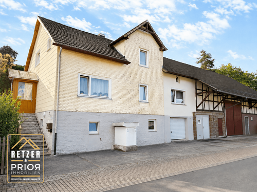 Foto - Haus zum Kaufen in Kirchheim 93.000,00 € 157 m²