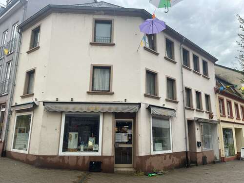Foto - Haus zum Kaufen in Merzig 250.000,00 € 300 m²