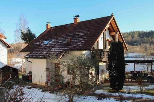 Foto - Haus zum Kaufen in Kraftsdorf 346.000,00 € 200 m²