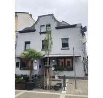 Haus zum Kaufen in Neuwied 635.000,00 € 350 m²