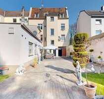 Haus zum Kaufen in Essen 529.000,00 € 410 m²