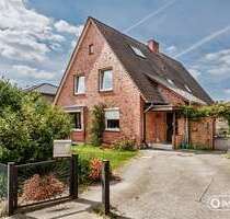Haus zum Kaufen in Adendorf 499.000,00 € 222.81 m²