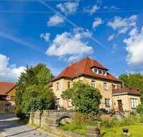 Haus zum Kaufen in Neustadt 340.000,00 € 305.46 m²