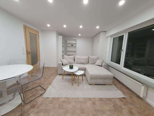 Foto - Wohnung zum Mieten in Esslingen am Neckar 820,00 € 46.89 m²