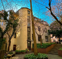 Wohnung zum Kaufen in Wiesbaden 260.000,00 € 72.53 m²