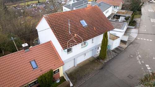 Foto - Haus zum Kaufen in Nürtingen 649.000,00 € 106.85 m²