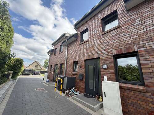 Foto - Haus zum Mieten in Stockelsdorf 1.890,00 € 105 m²