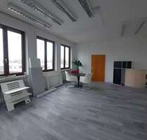 Büro in Aichach 990,00 € 70 m² - 990,00 EUR Kaltmiete, ca.  70,00 m² in Aichach (PLZ: 86551)