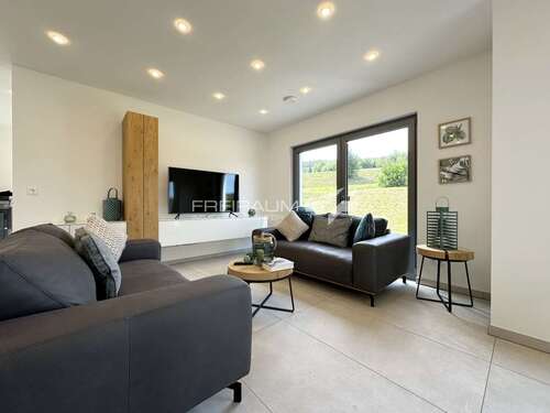 Foto - Haus zum Kaufen in Bestwig 510.000,00 € 143.05 m²