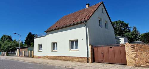 Foto - Haus zum Kaufen in Lauchhammer 179.000,00 € 148 m²