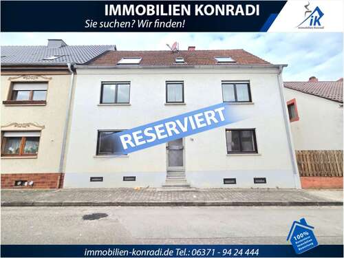 Foto - Haus zum Kaufen in Hauptstuhl 259.000,00 € 214 m²