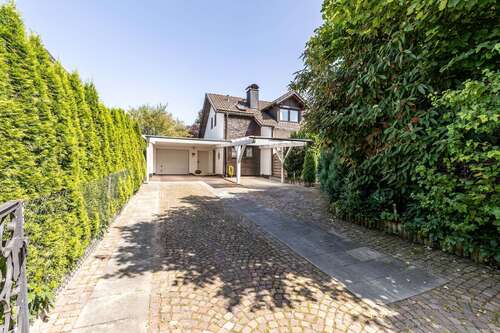 Foto - Haus zum Kaufen in Zorneding 1.350.000,00 € 248.33 m²