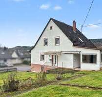 Haus zum Kaufen in Flußbach 179.000,00 € 132 m²