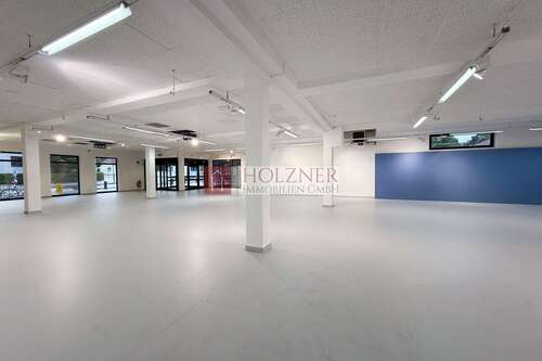 Foto - Einzelhandel in Altdorf 4.000,00 € 408 m²