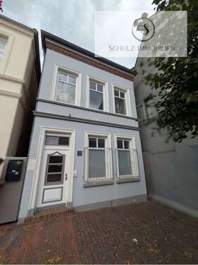 Foto - Haus zum Kaufen in Jever 379.000,00 € 268 m²