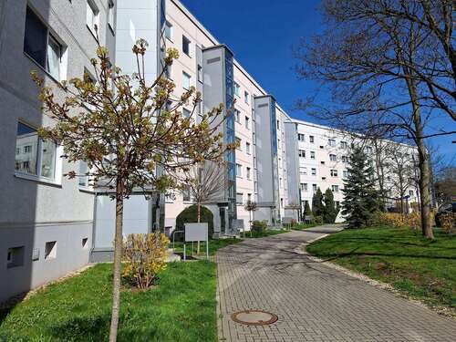 Foto - Wohnung zum Mieten in Reichenbach 378,00 € 70 m²