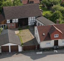Haus zum Kaufen in Drei Gleichen 290.000,00 € 229.15 m²