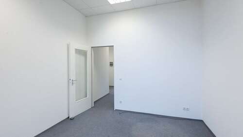 Foto - Büro in Berlin 950,00 € 15 m² - 950,00&nbsp;EUR Kaltmiete, ca.&nbsp; 15,00&nbsp;m&sup2;