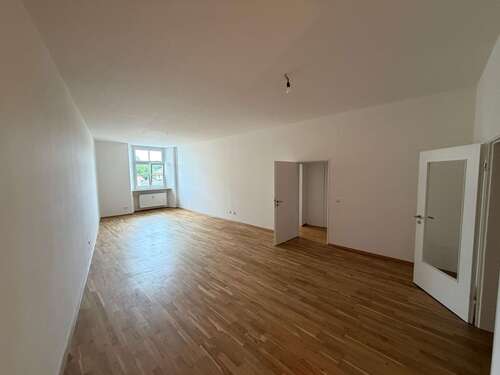 Foto - Wohnung zum Mieten in Laufen 680,00 € 76 m²