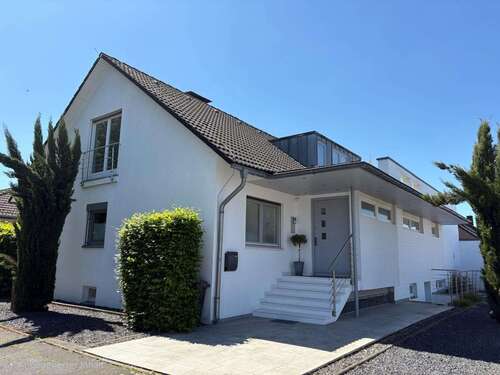 Foto - Haus zum Kaufen in Köln 1.280.000,00 € 275 m²