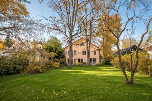 Foto - Haus zum Kaufen in Kleinmachnow 1.690.000,00 € 363 m²