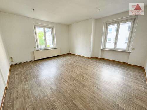 Foto - Wohnung zum Mieten in Schwarzenberg 552,00 € 92 m²