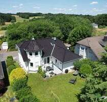 Haus zum Kaufen in Asbach 549.000,00 € 251.4 m²