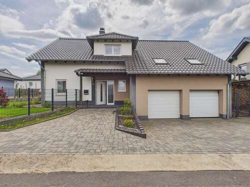 Foto - Haus zum Kaufen in Walsdorf 425.000,00 € 175 m²