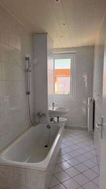 Foto - Wohnung zum Mieten in Mücheln 220,00 € 48.82 m²