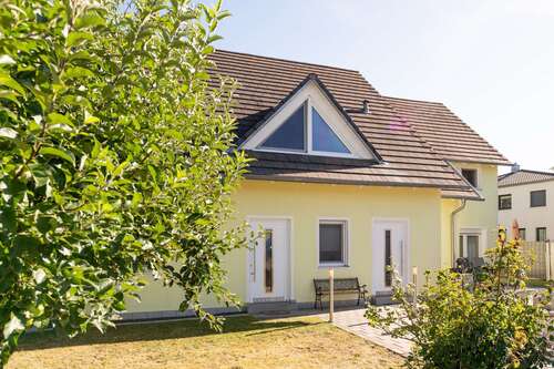 Foto - Haus zum Kaufen in Amberg 669.000,00 € 208 m²
