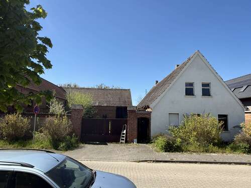 Foto - Grundstück zu verkaufen in Zerbst 99.500,00 € 7391 m²