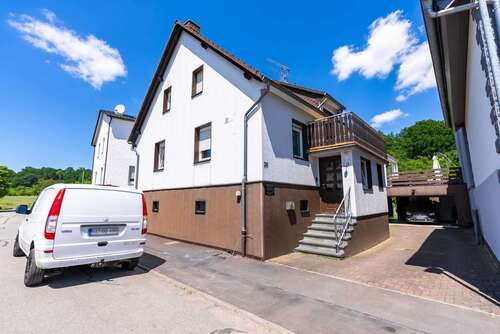 Foto - Haus zum Kaufen in Reiskirchen 325.000,00 € 175 m²