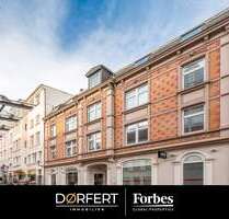 Haus zum Kaufen in Lübeck 1.050.000,00 € 489 m²
