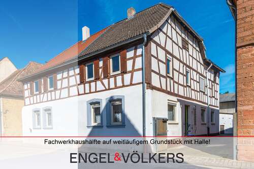 Foto - Haus zum Kaufen in Neustadt 225.000,00 € 126 m²