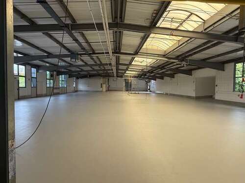 Foto - Halle in Langenzenn 1.600.000,00 € 1859 m²