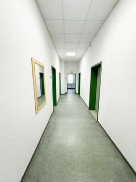 Foto - Büro in Chemnitz Siegmar 864,00 € 180 m²