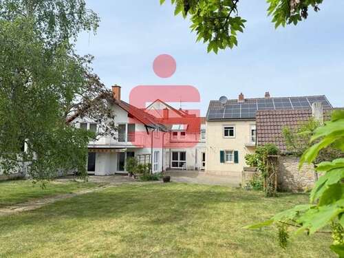 Foto - Haus zum Kaufen in Friedelsheim 750.000,00 € 342 m²