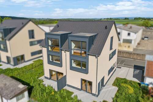 Foto - Haus zum Kaufen in Reiskirchen 469.000,00 € 130 m²