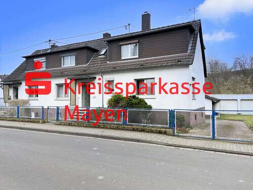 Foto - Haus zum Kaufen in Neuwied 398.000,00 € 210 m²