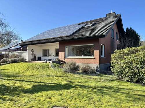 Foto - Haus zum Kaufen in Detmold 525.000,00 € 219.9 m²