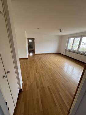 Foto - Wohnung zum Mieten in Mitterharthausen 850,00 € 113.86 m²