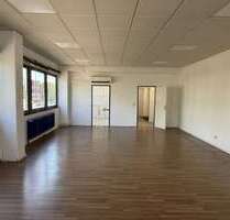 Büro in Köln 2.000,00 € 140 m² - 2.000,00&nbsp;EUR Kaltmiete, ca.&nbsp; 140,00&nbsp;m&sup2; in Köln (PLZ: 50739)