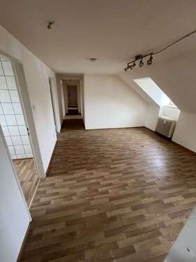 Foto - Wohnung zum Mieten in Mitterharthausen 535,00 € 88.71 m²